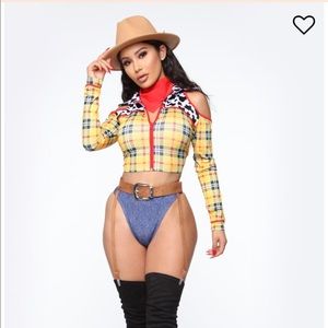 Sheriff / Woody Halloween Costume